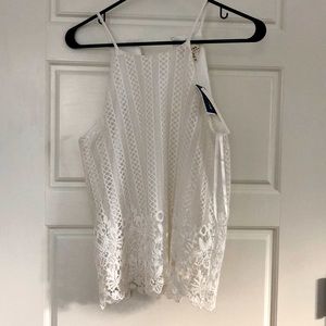 White tank w lace details
